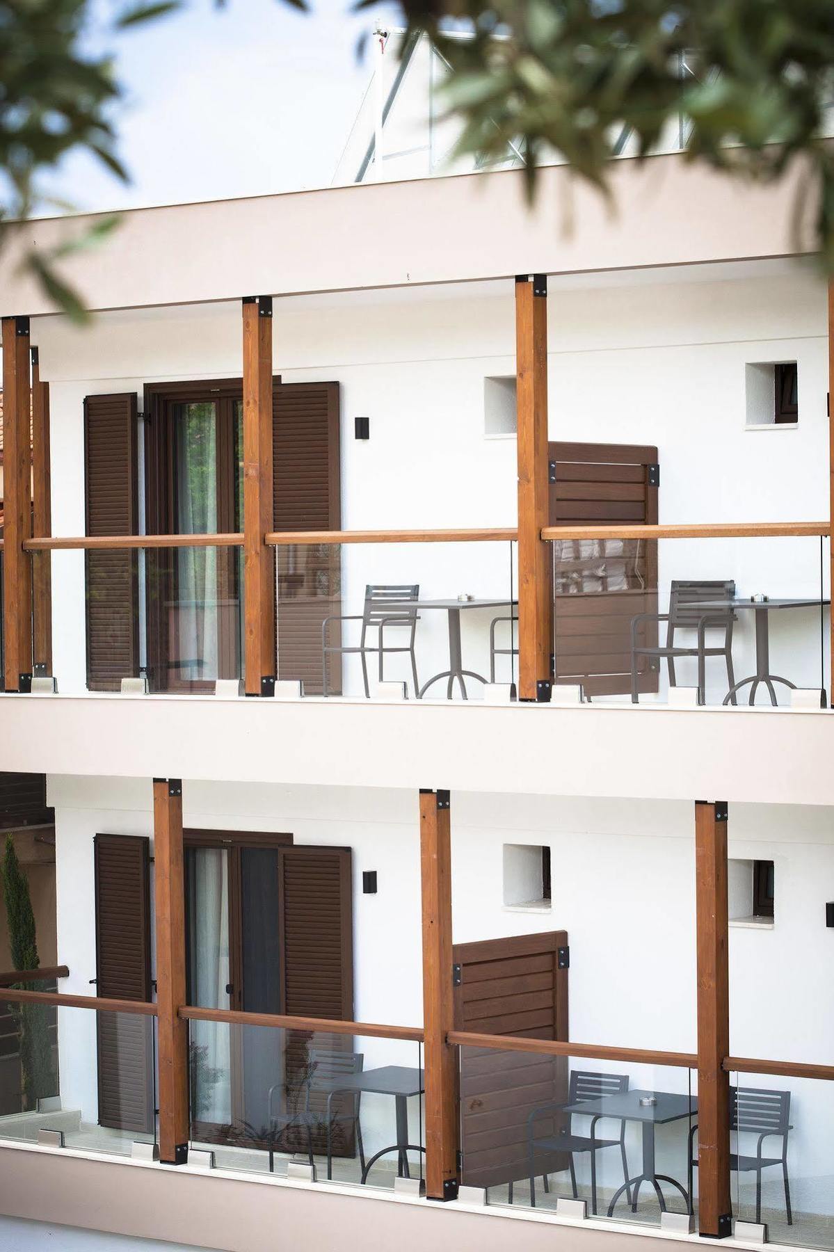Ayia Marina Suites Ouranoupoli Ngoại thất bức ảnh