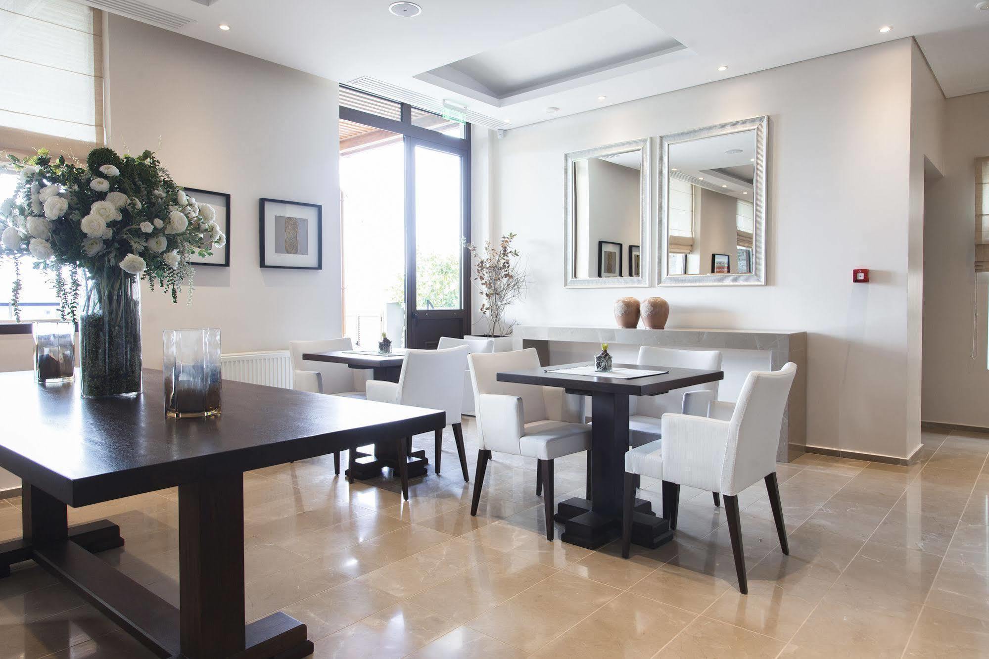 Ayia Marina Suites Ouranoupoli Ngoại thất bức ảnh