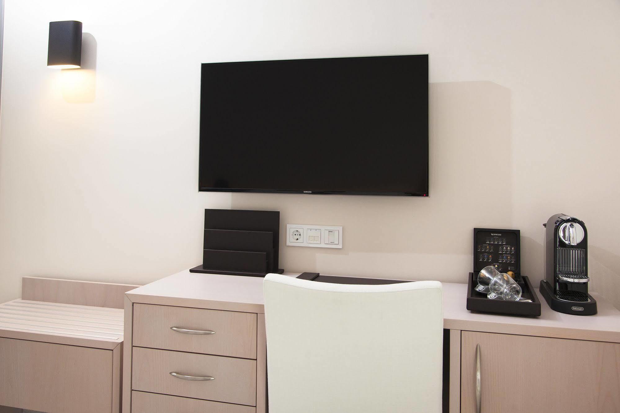 Ayia Marina Suites Ouranoupoli Ngoại thất bức ảnh